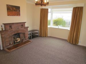 Living Room- click for photo gallery